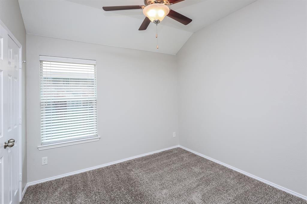 2037 Cattle Creek Road Fort Worth, TX 76134 - Photo 12 of 15