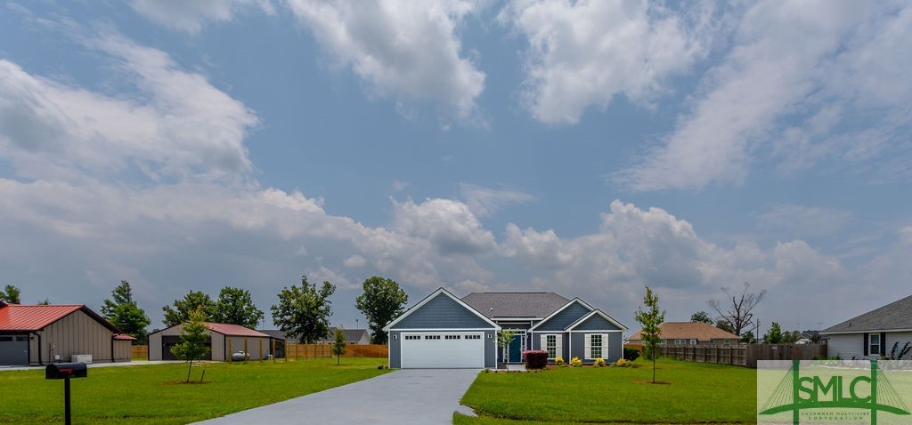 303 Park Place Ellabell, GA 31308 - Photo 2 of 50