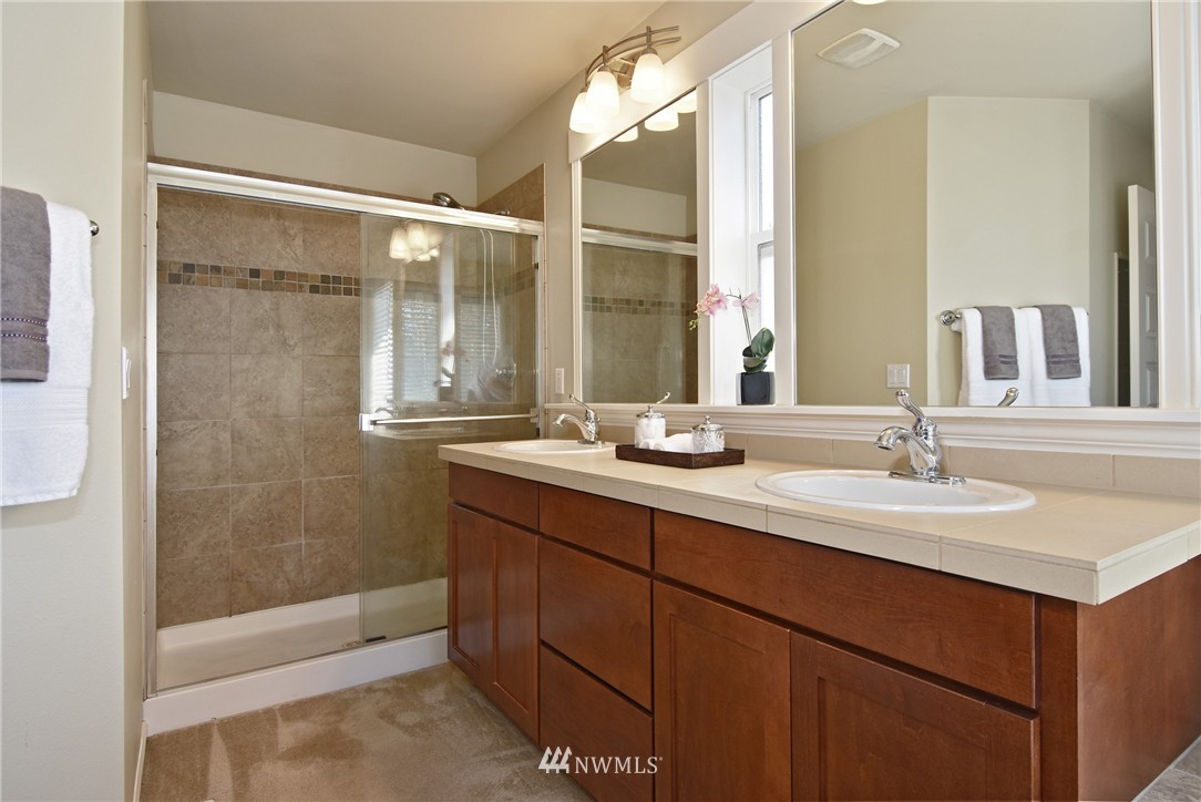 18126 35th Drive Southeast Bothell, WA 98012 - Photo 12 of 20
