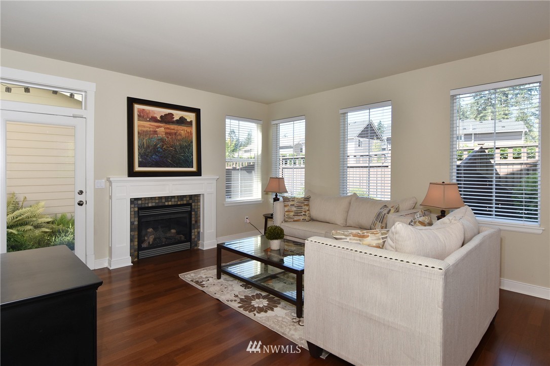 18126 35th Drive Southeast Bothell, WA 98012 - Photo 4 of 20