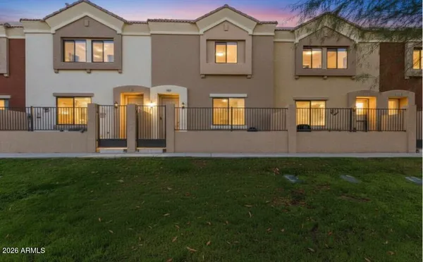 $369,000 | 5225 East Enid Avenue, Unit 109, Mesa, AZ 85206
