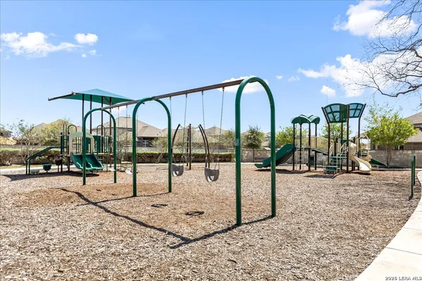 $320,000 | 9503 Bricewood Oak, San Antonio, TX 78254