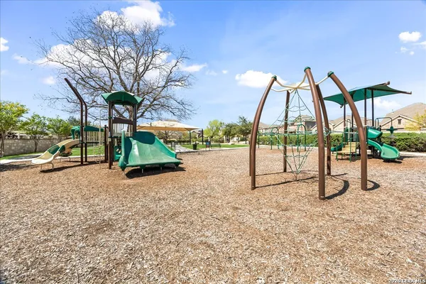 $320,000 | 9503 Bricewood Oak, San Antonio, TX 78254
