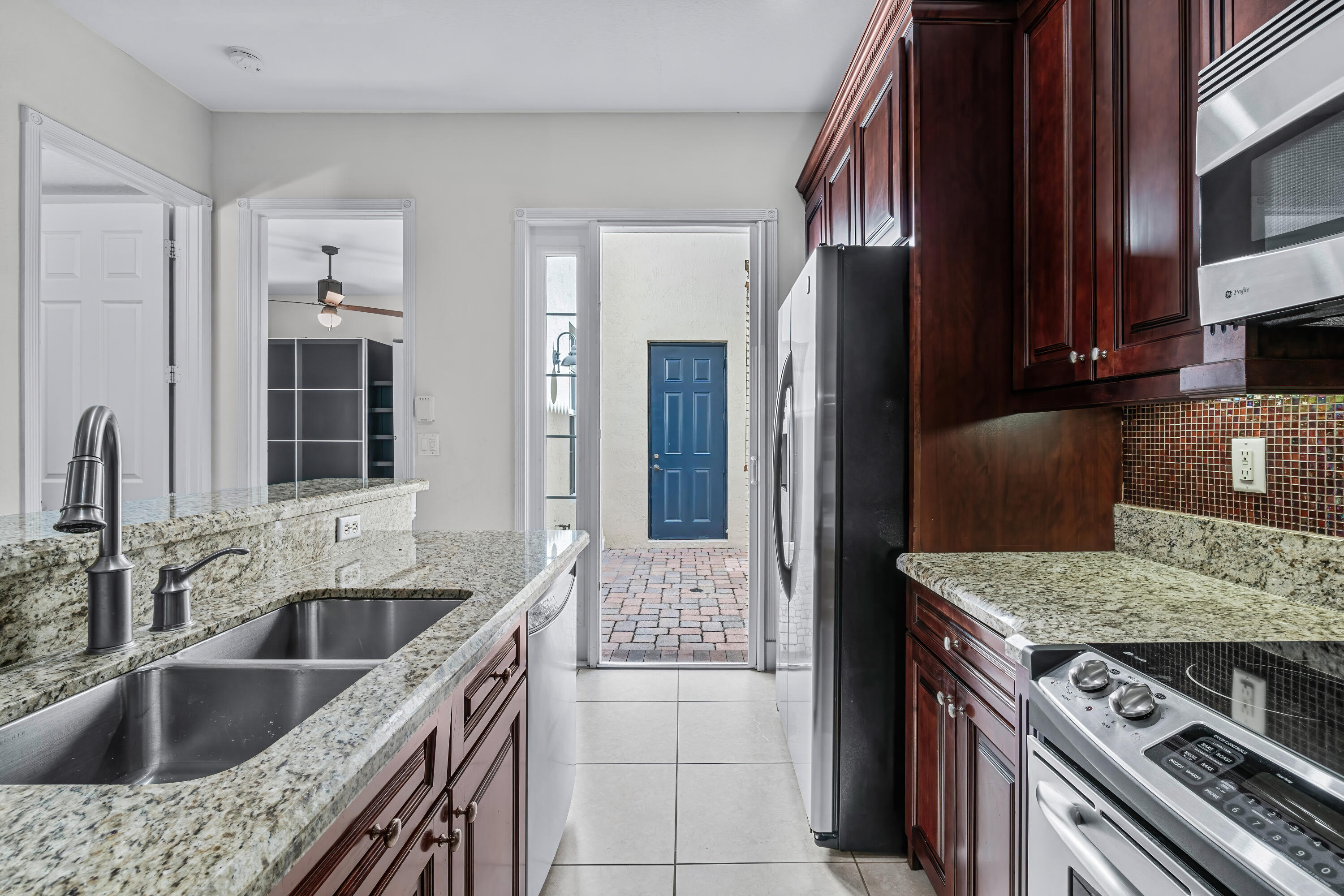 8309 Northwest 8th Terrace Boca Raton, FL 33487 - Photo 15 of 40 013-8309Northwest8thTerrace-BocaRaton-FL