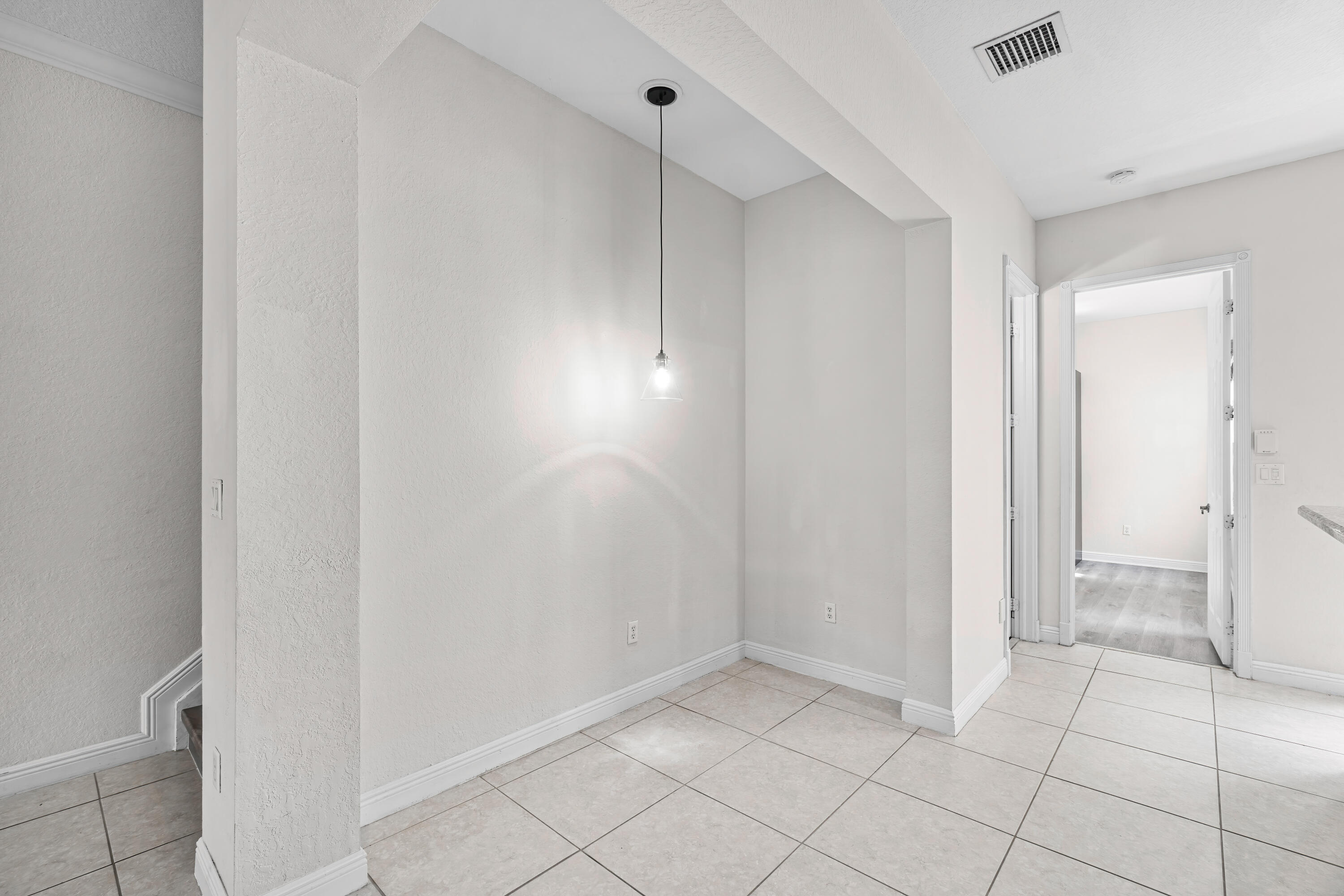 8309 Northwest 8th Terrace Boca Raton, FL 33487 - Photo 19 of 40 009-8309Northwest8thTerrace-BocaRaton-FL