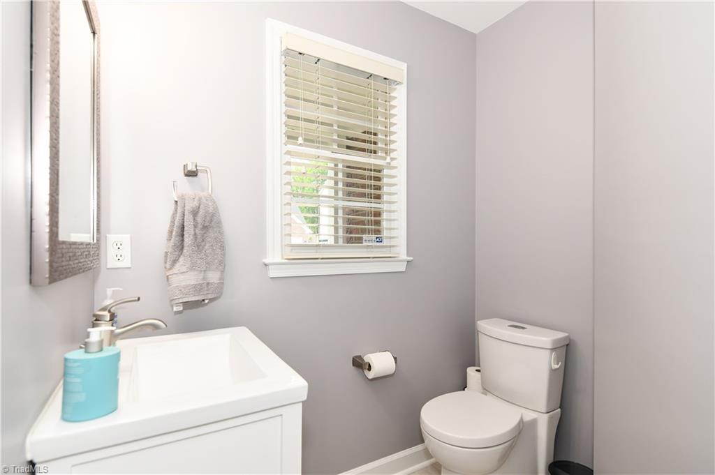 6305 High View Road Greensboro, NC 27410 - Photo 10 of 23 Gallery Image 10