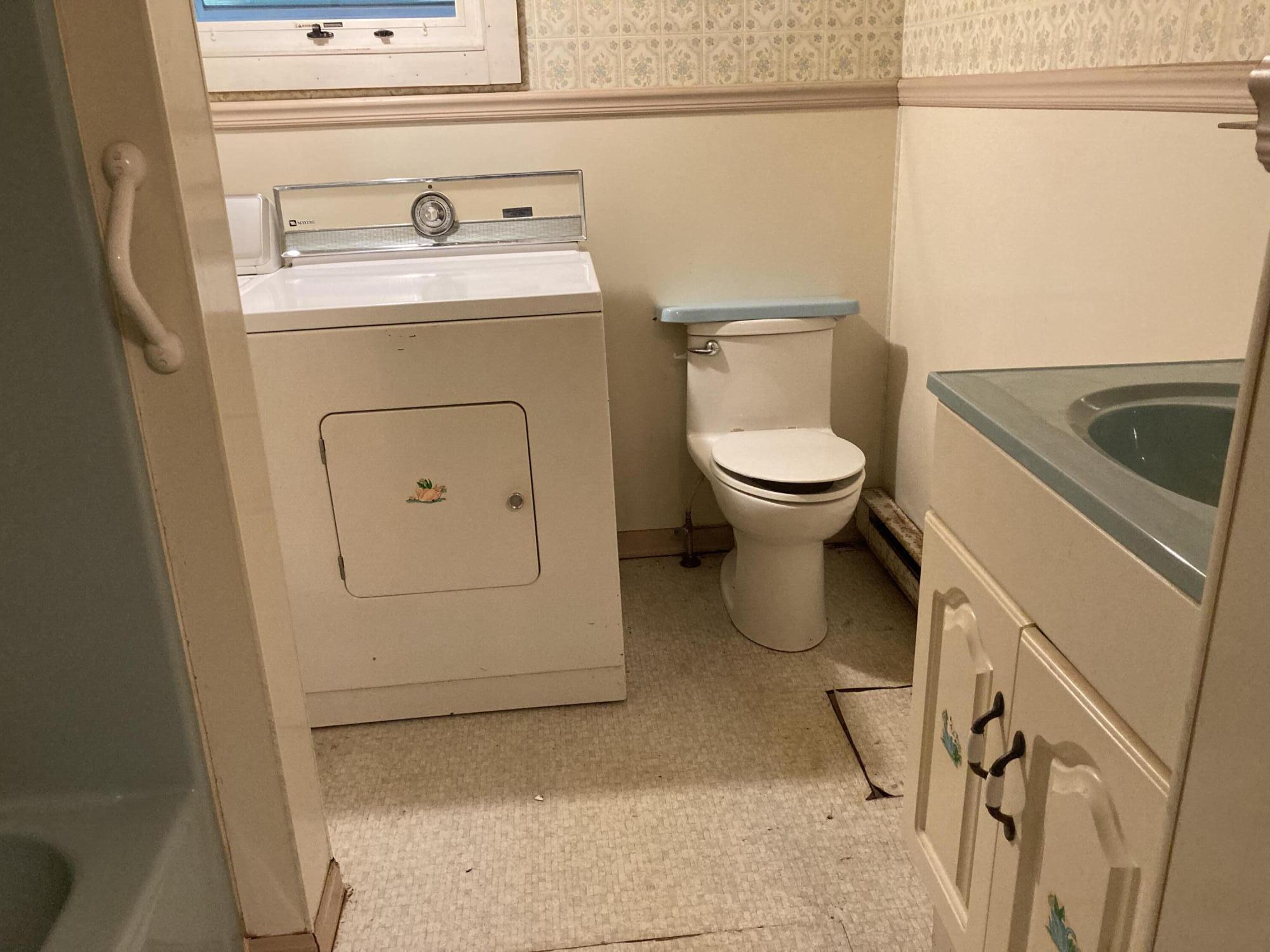 491 Bald Hill Road Wells, ME 04090 - Photo 20 of 22 blue bathroom