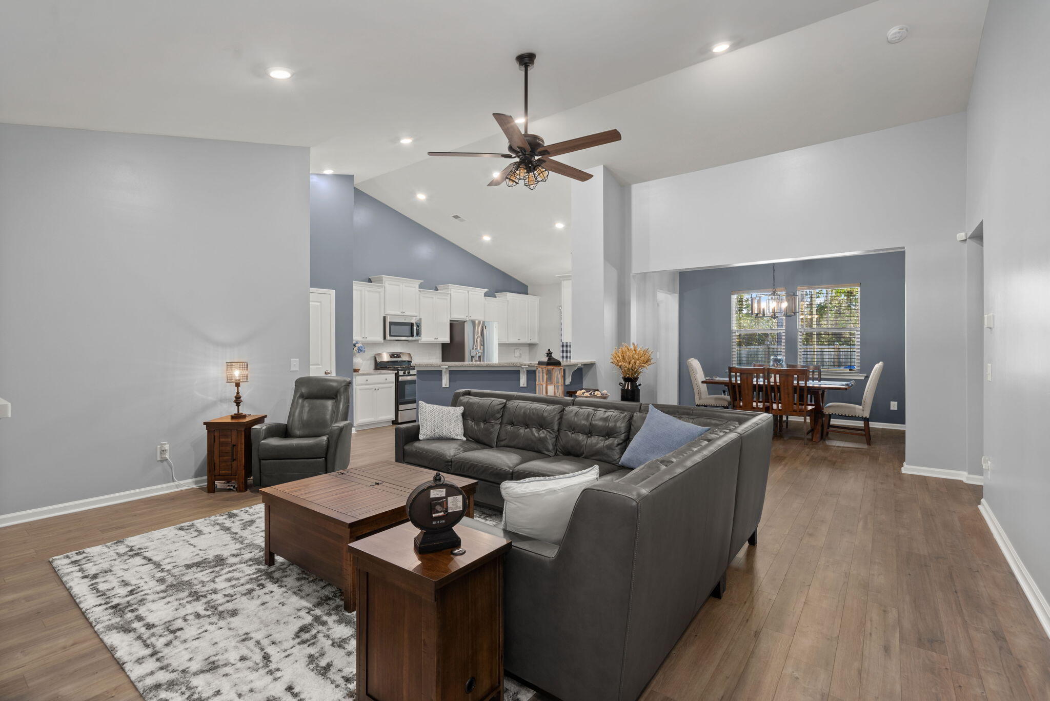 407 Squire Pope Road Summerville, SC 29486 - Photo 5 of 53 7