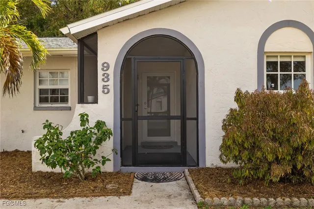 $279,000 | 935 Hearty Street, North Fort Myers, FL 33903
