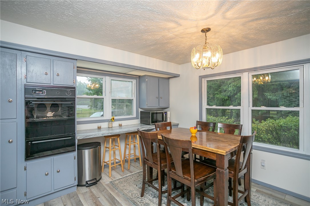 36094 Chestnut Ridge Road North Ridgeville, OH 44039 - Photo 5 of 32