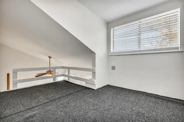 $1,250 | 1000 West 26th Street, Unit 220, Austin, TX 78705