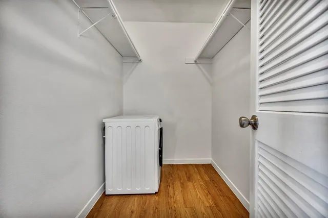 $1,250 | 1000 West 26th Street, Unit 220, Austin, TX 78705