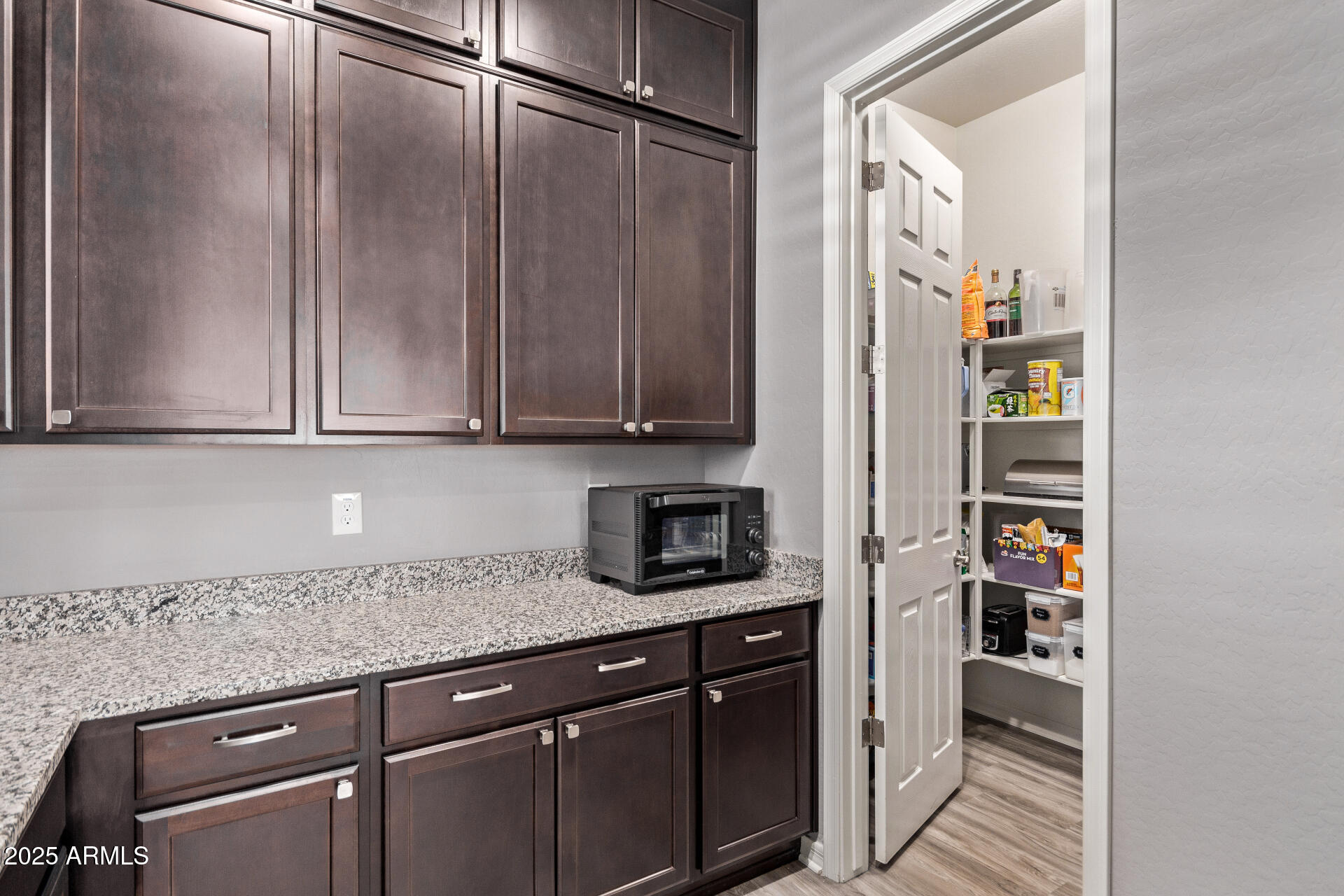 1076 East Kensington Road Gilbert, AZ 85297 - Photo 14 of 66 30 Kensington