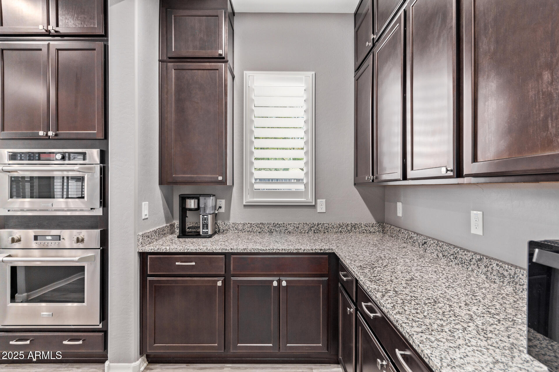 1076 East Kensington Road Gilbert, AZ 85297 - Photo 15 of 66 31 Kensington