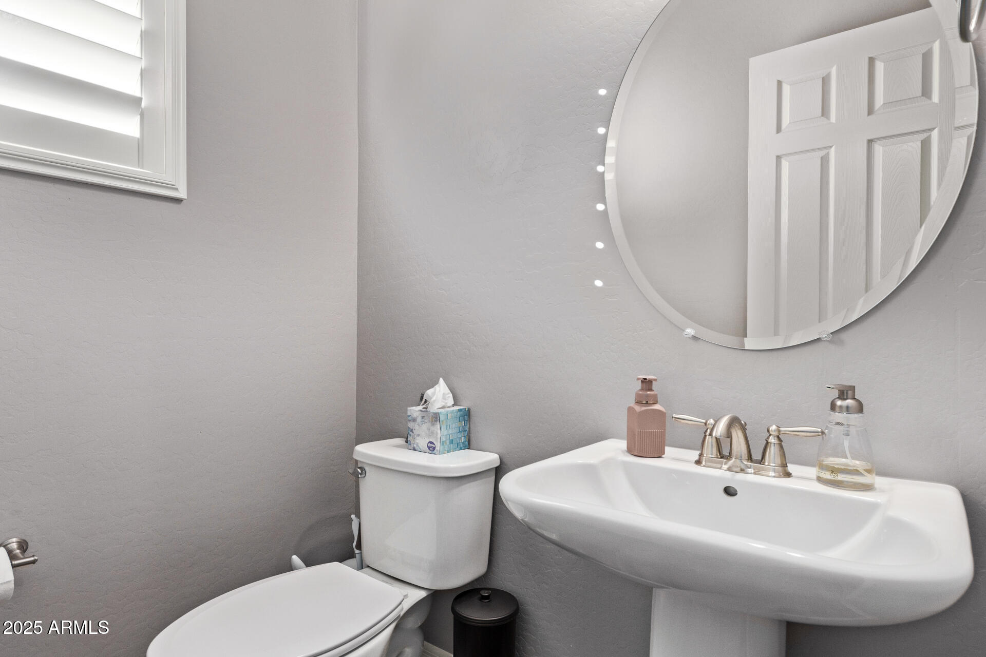 1076 East Kensington Road Gilbert, AZ 85297 - Photo 16 of 66 32 Kensington