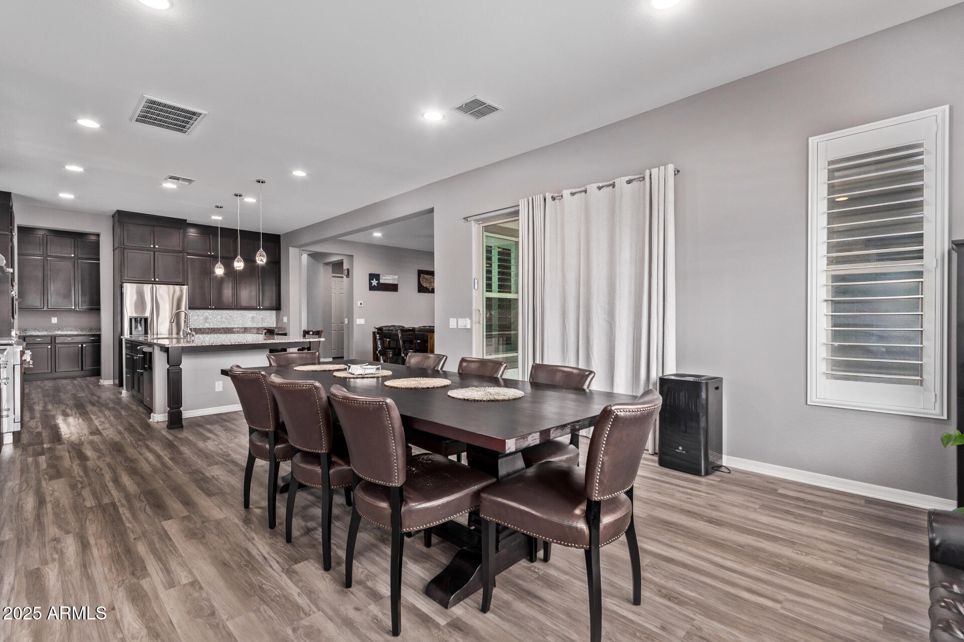 1076 East Kensington Road Gilbert, AZ 85297 - Photo 7 of 66 22 Kensington