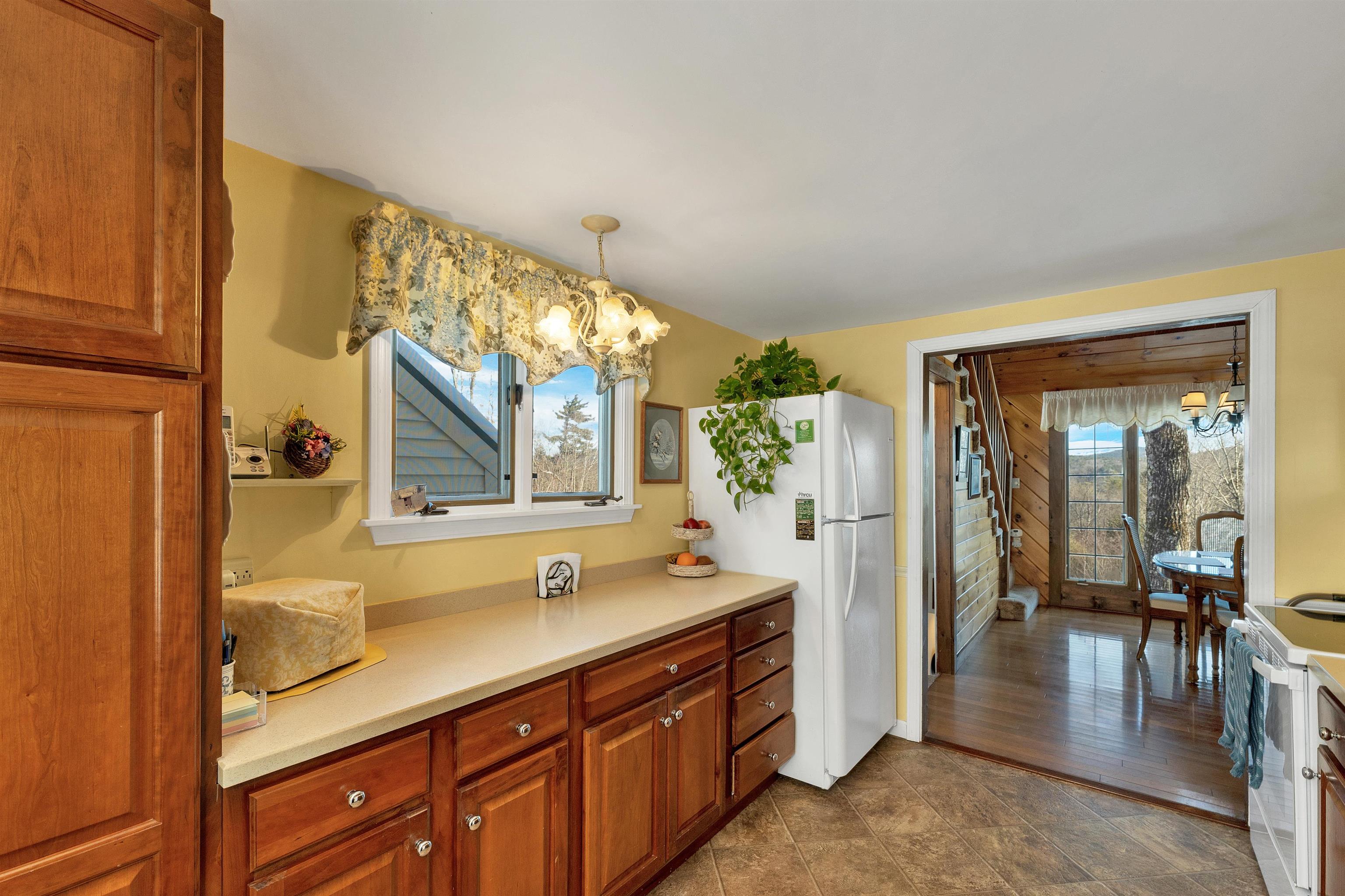 334 Fox Road Madison, NH 03849 - Photo 15 of 59