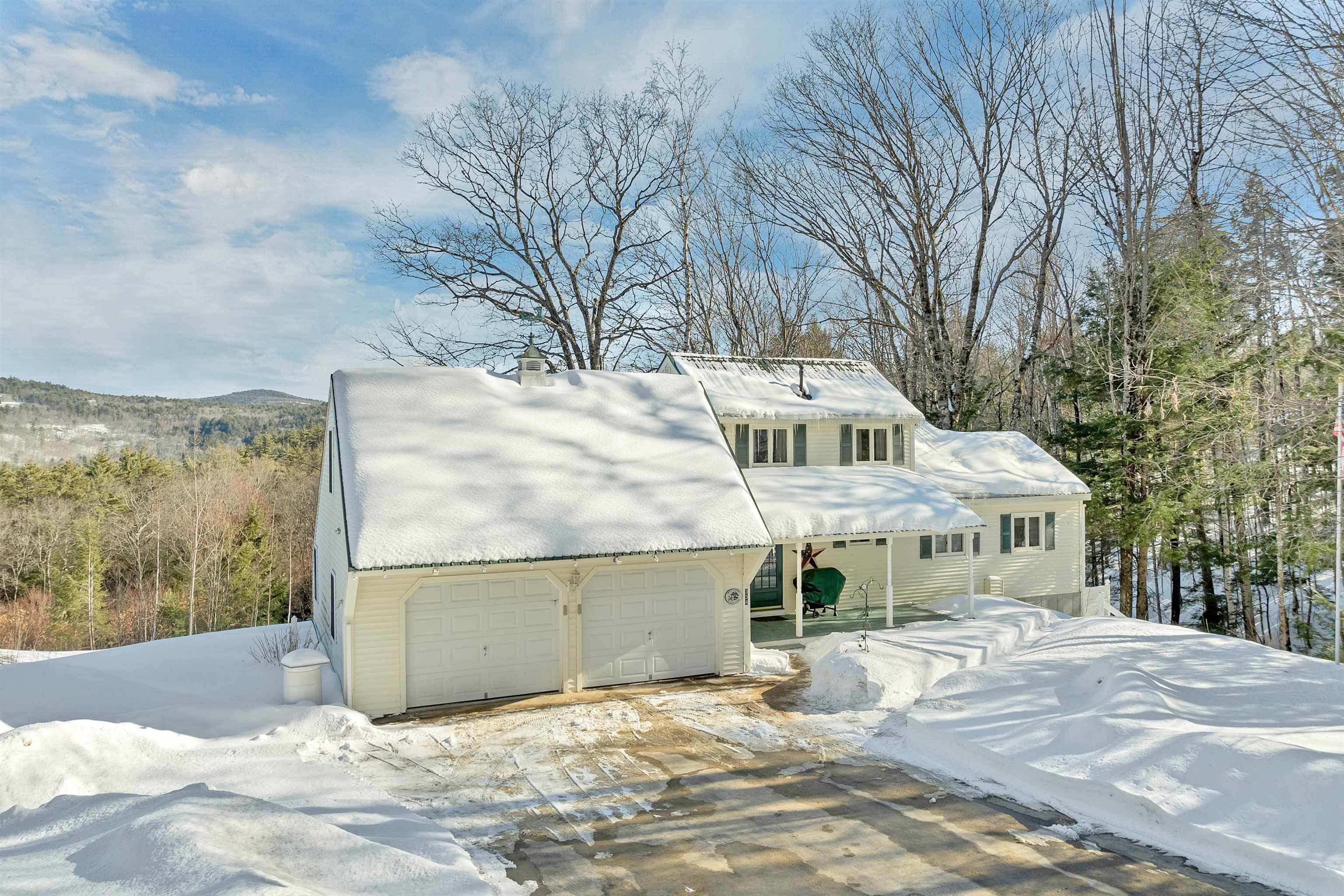 334 Fox Road Madison, NH 03849 - Photo 4 of 59