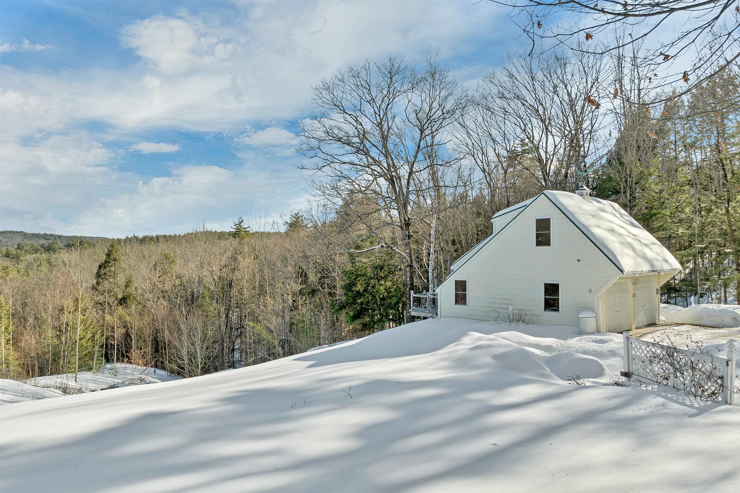 334 Fox Road Madison, NH 03849 - Photo 5 of 59