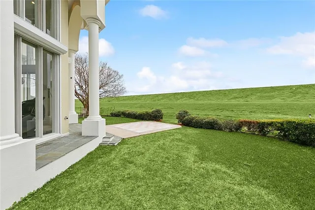 $1,390,000 | 4845 Folse Drive, Metairie, LA 70006