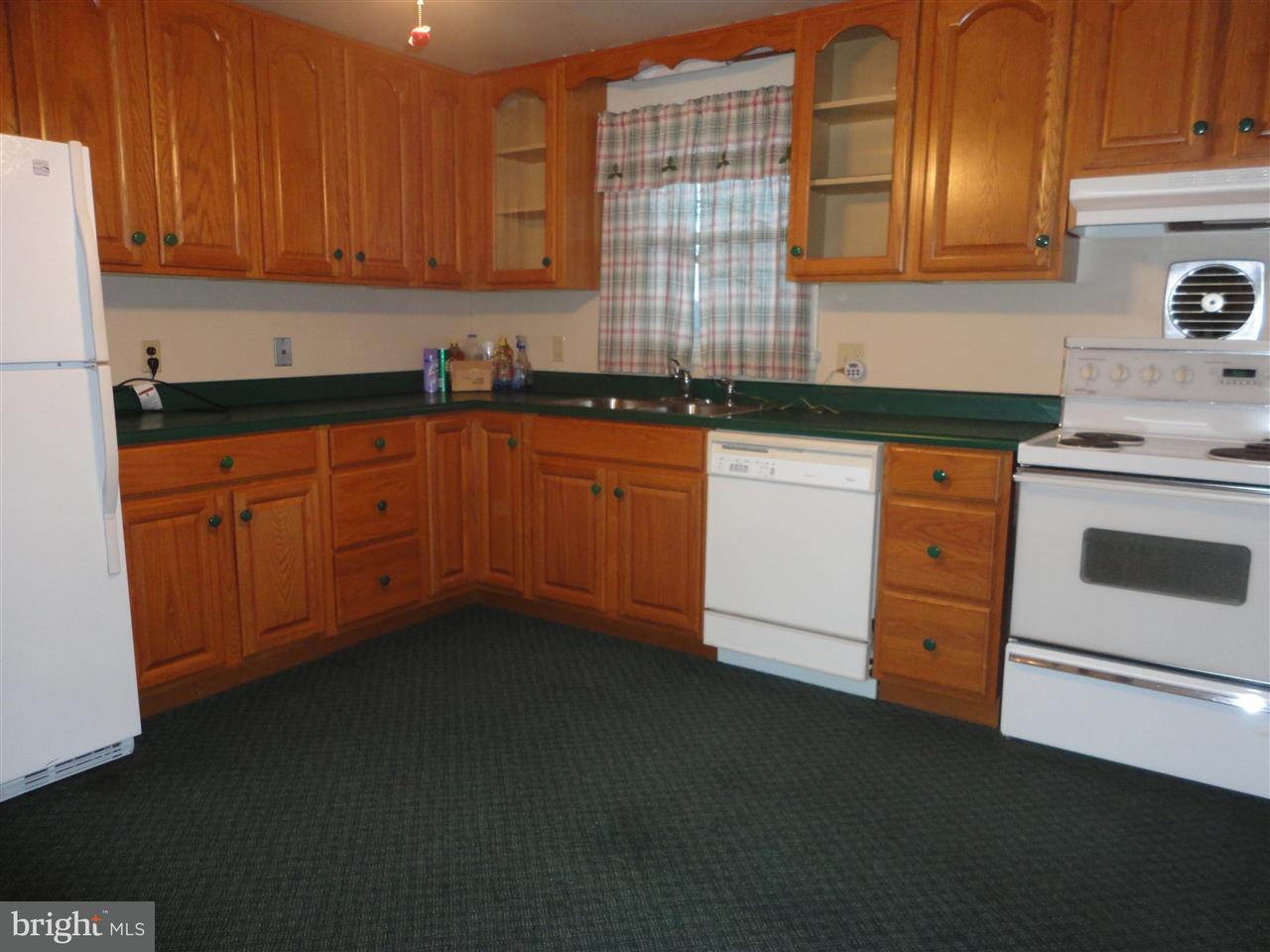 145 Windsor Road York, PA 17402 - Photo 6 of 12 Gallery Image 6