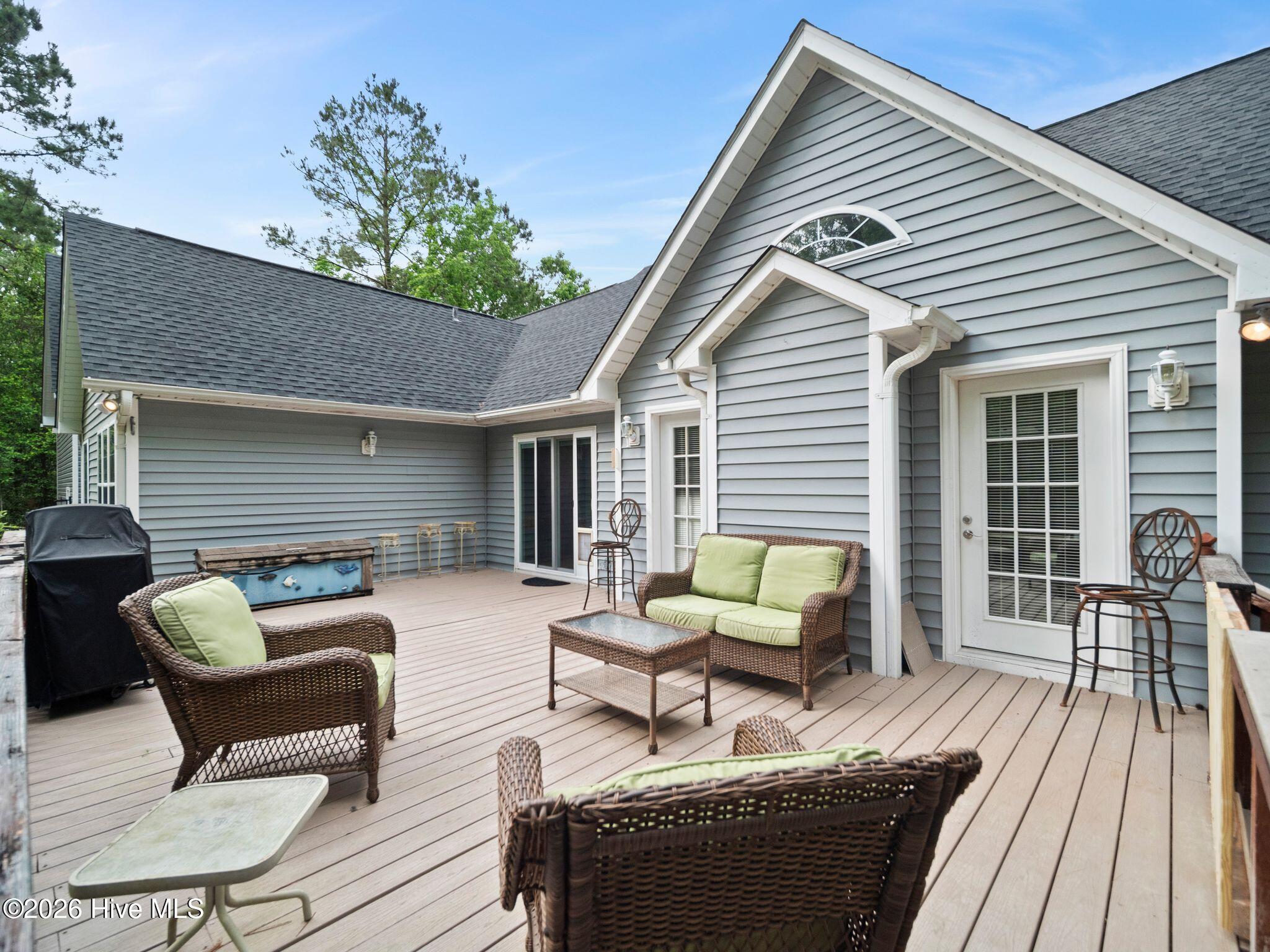 419 Riverside Lane Stella, NC 28582 - Photo 28 of 36 back deck