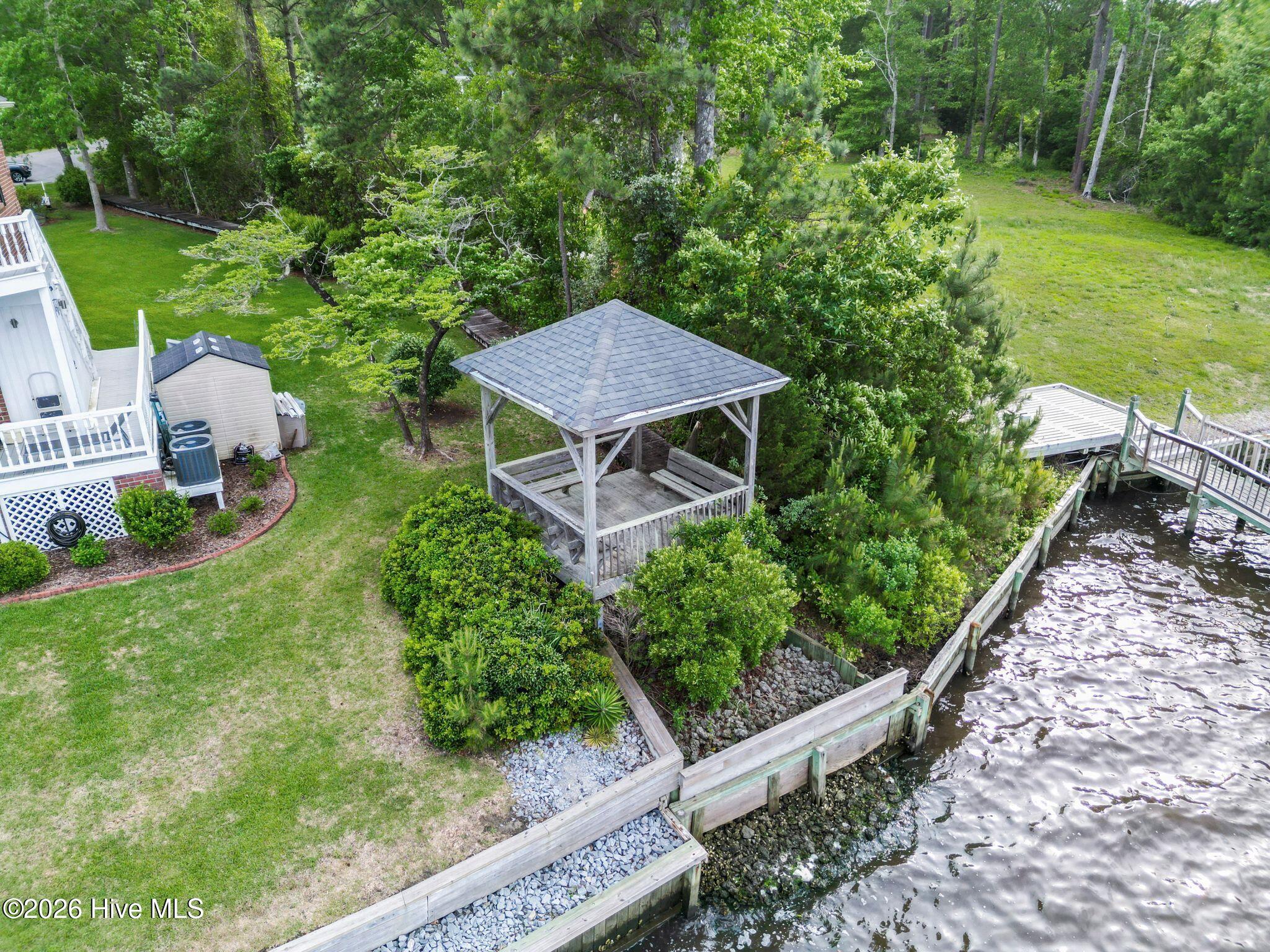 419 Riverside Lane Stella, NC 28582 - Photo 32 of 36 community gazebo