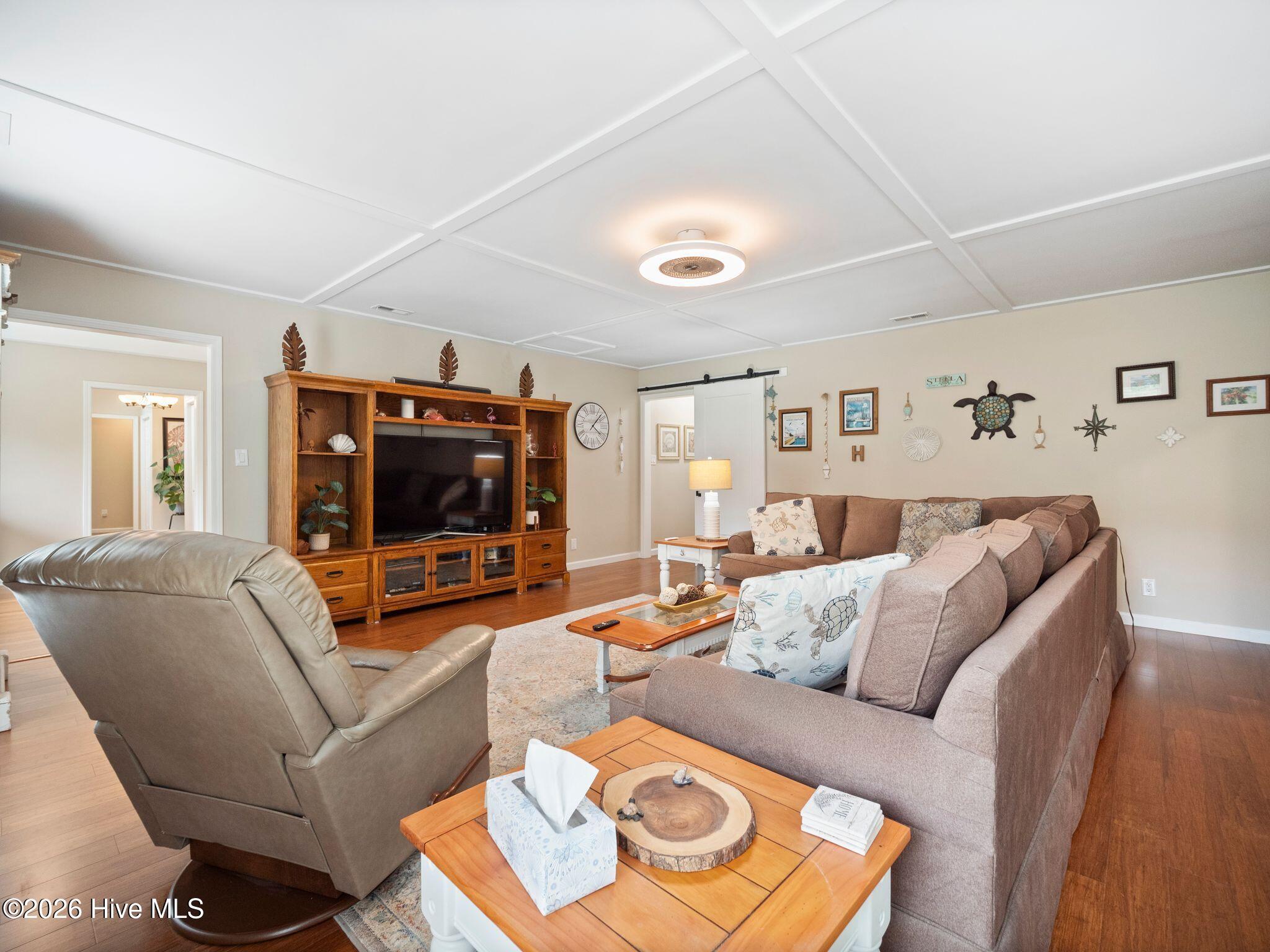419 Riverside Lane Stella, NC 28582 - Photo 10 of 36 living room