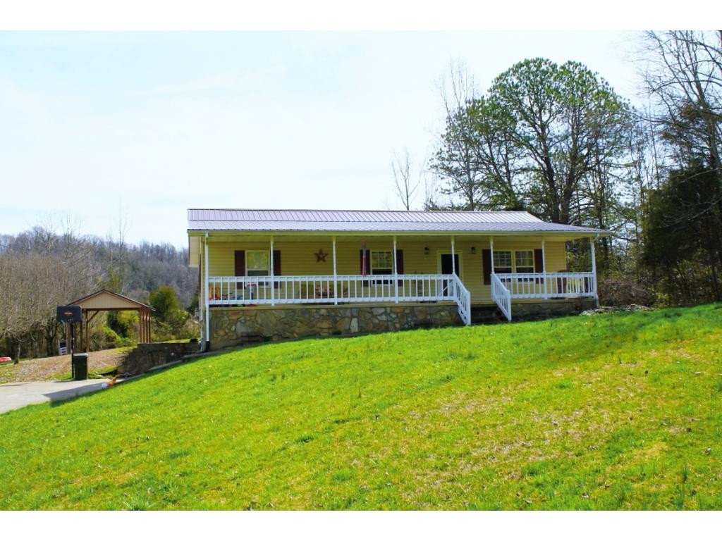 285 Falcon Circle Afton, TN 37616 - Photo 1 of 22 Photo 1