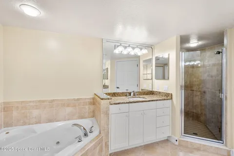 $425,000 | 134 Starboard Lane, Unit 301, Merritt Island, FL 32953