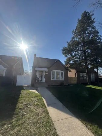 $158,497 | 12504 South Lowe Avenue, Chicago, IL 60628