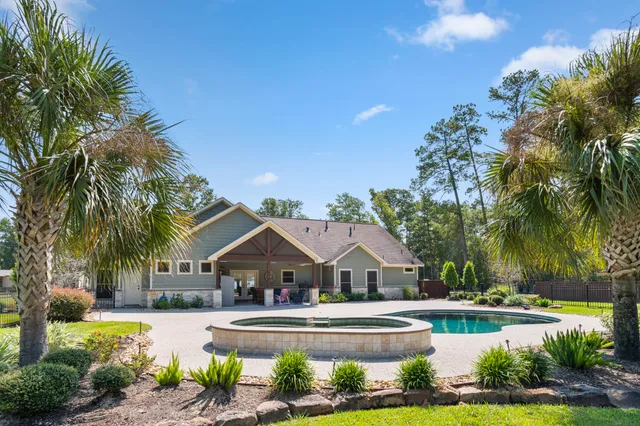 $1,150,000 | 20585 North Highway 146, Liberty, TX 77575