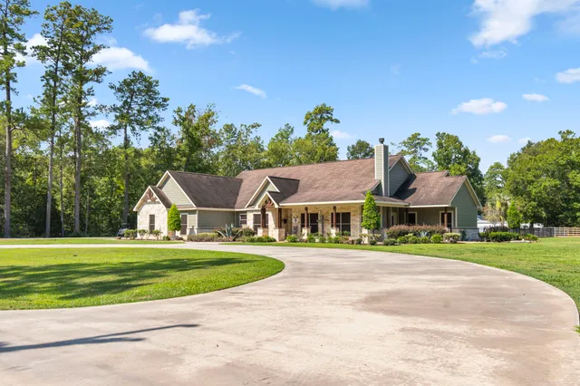 $1,150,000 | 20585 North Highway 146, Liberty, TX 77575