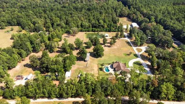 $1,150,000 | 20585 North Highway 146, Liberty, TX 77575