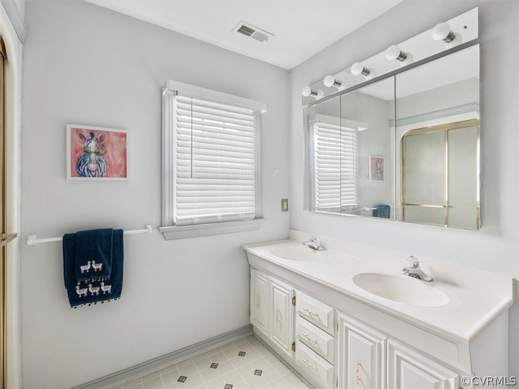 9807 Three Chopt Road Henrico, VA 23229 - Photo 24 of 32 Gallery Image 24