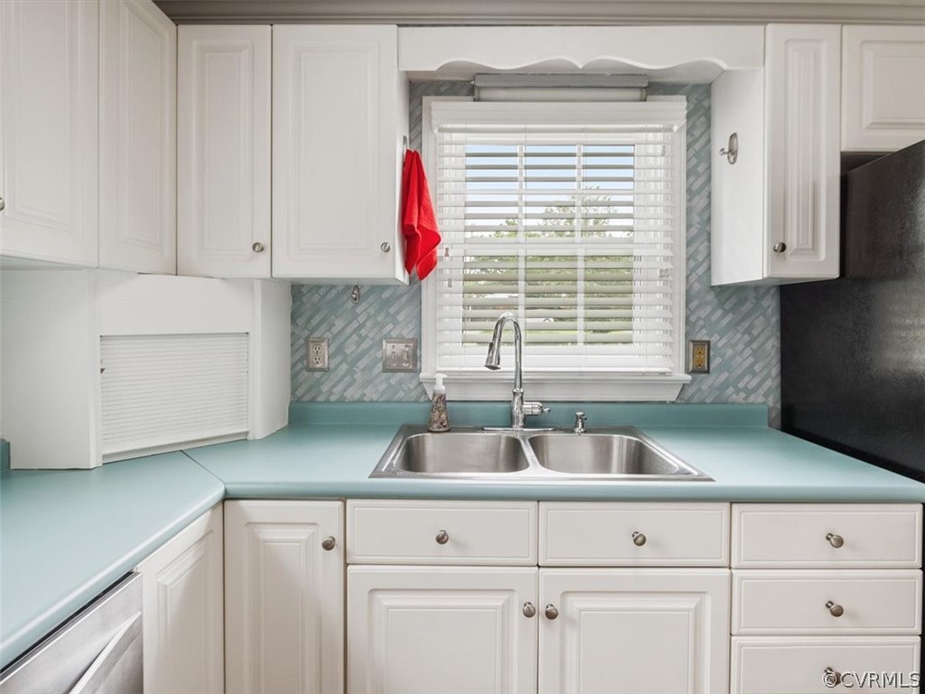 9807 Three Chopt Road Henrico, VA 23229 - Photo 10 of 32 Gallery Image 10