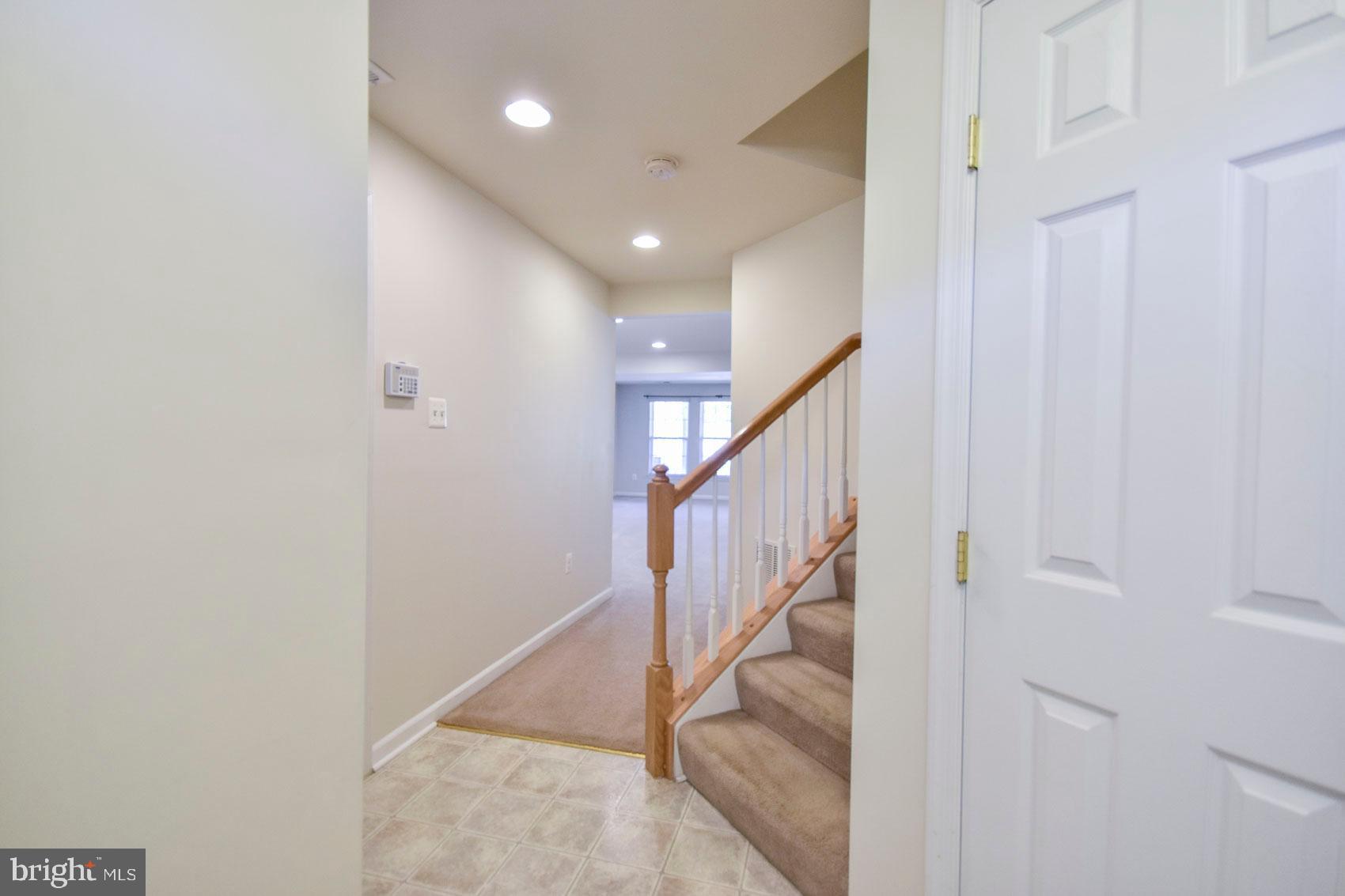 32 Lullwater Way Falling Waters, WV 25419 - Photo 4 of 37 Foyer