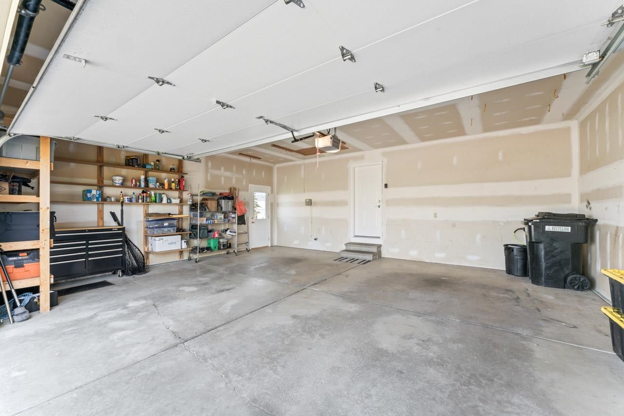 2473 Pebble Ridge Davison, MI 48423 - Photo 39 of 40 Garage