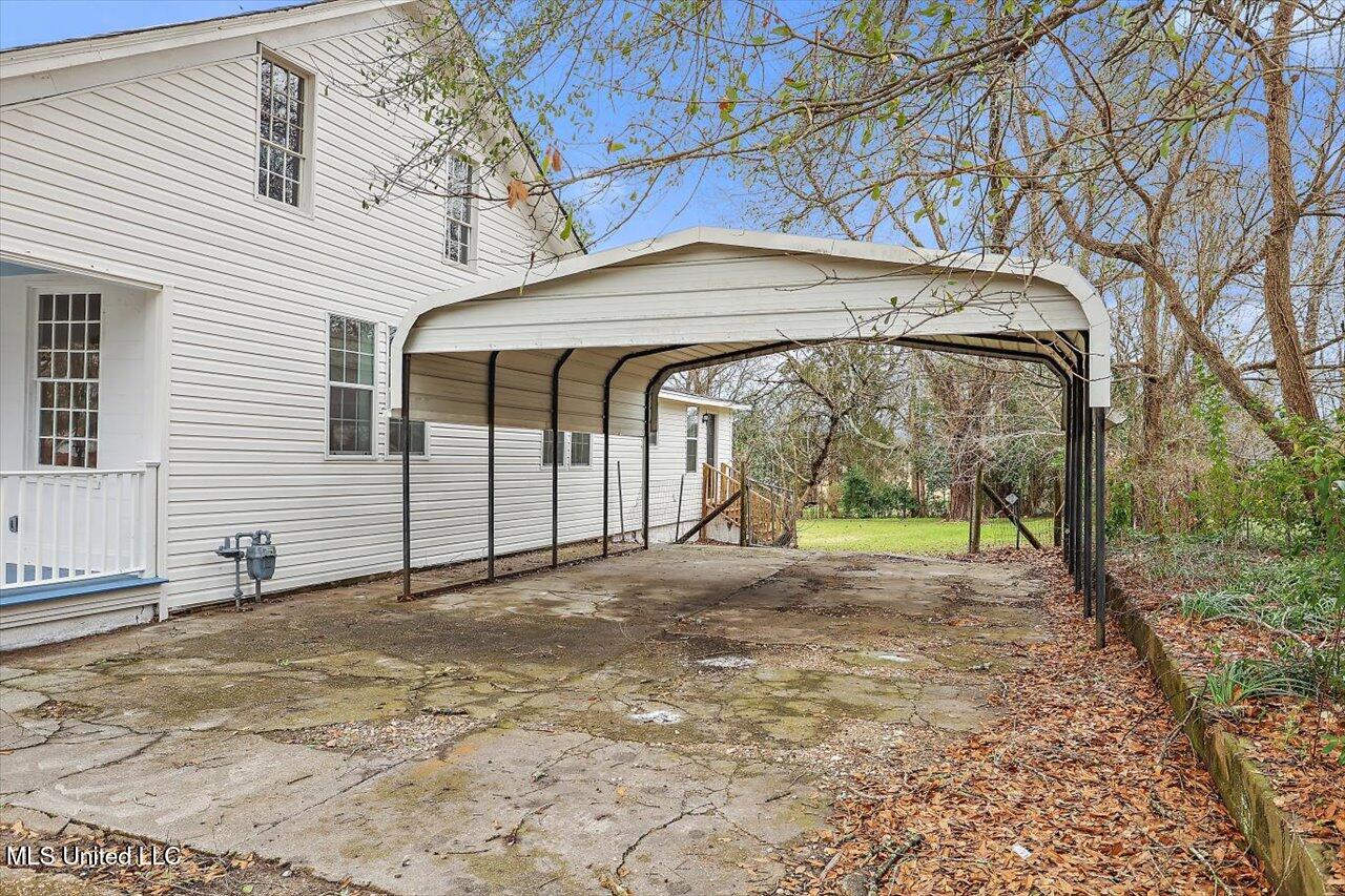 603 College Street Port Gibson, MS 39150 - Photo 4 of 40 04-603 College Street