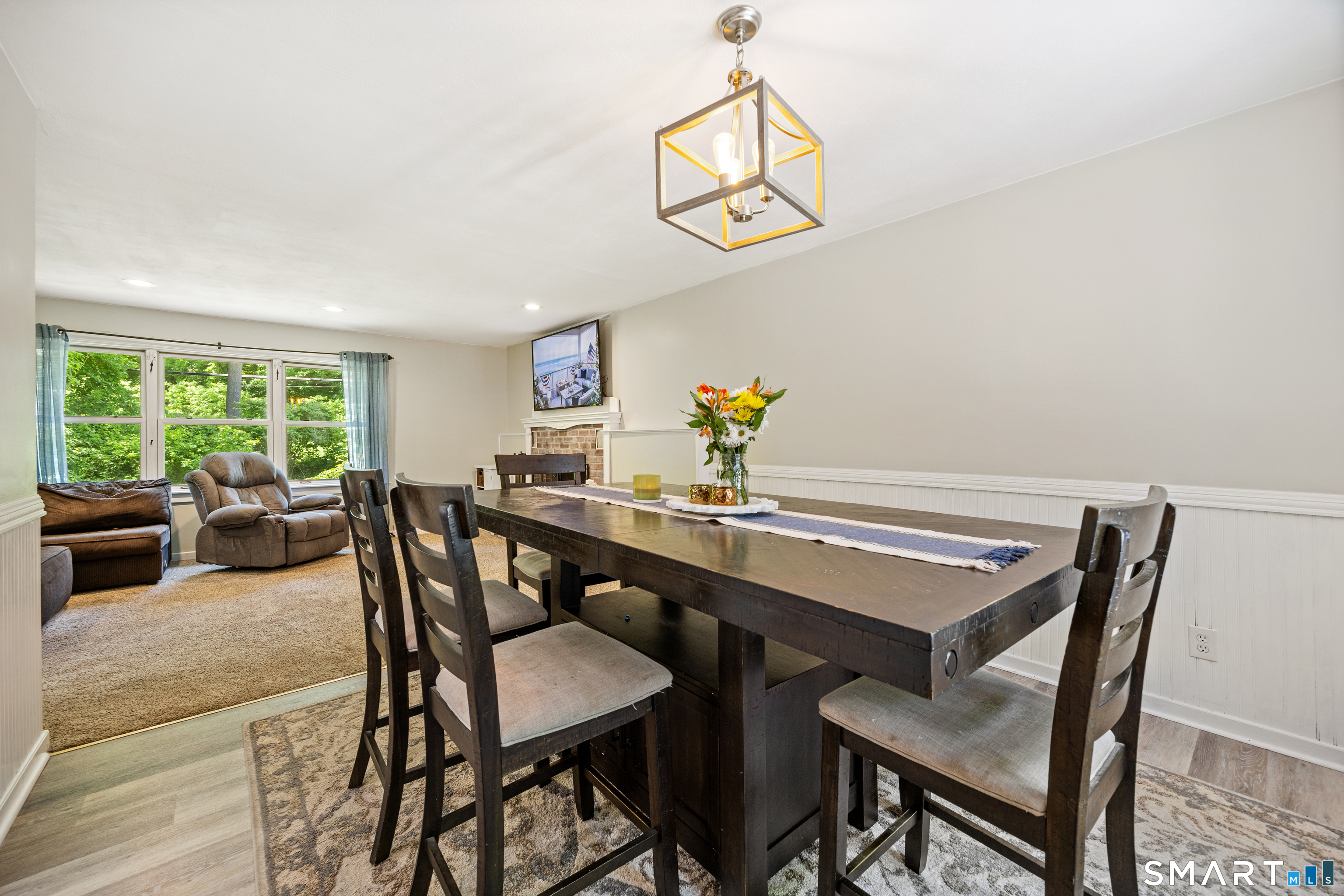 936 South Meriden Road Cheshire, CT 06410 - Photo 6 of 39