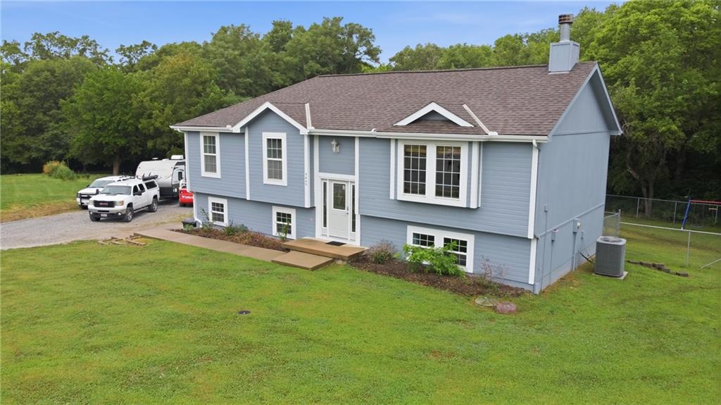 5645 Southwest Hickory Ridge Trimble, MO 64492 - Photo 1 of 45 Gallery Image 1