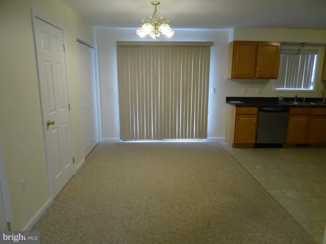 $1,200 | 10 Fairview Avenue, Waynesboro, PA 17268