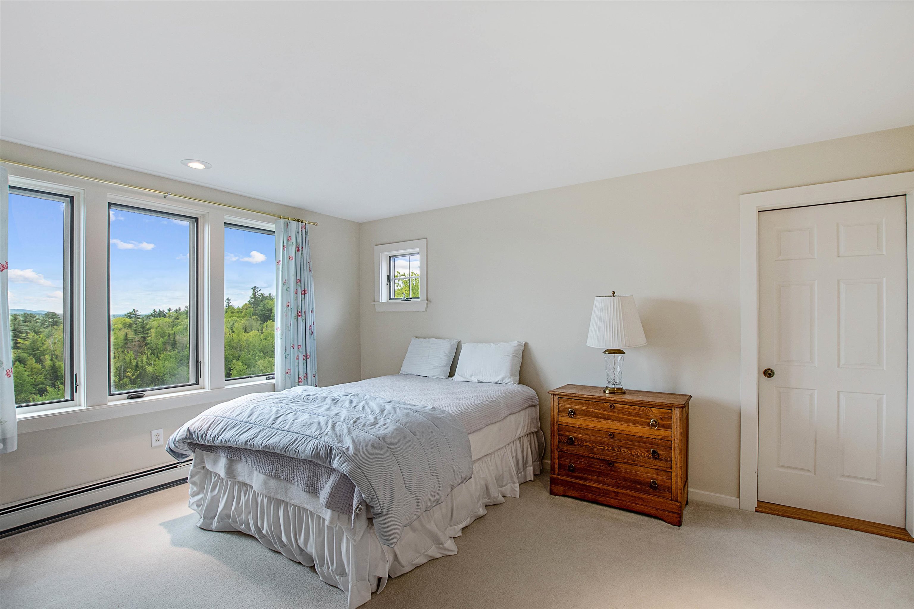 82 Brown Hill Road Sunapee, NH 03782 - Photo 6 of 38 Gallery Image 6