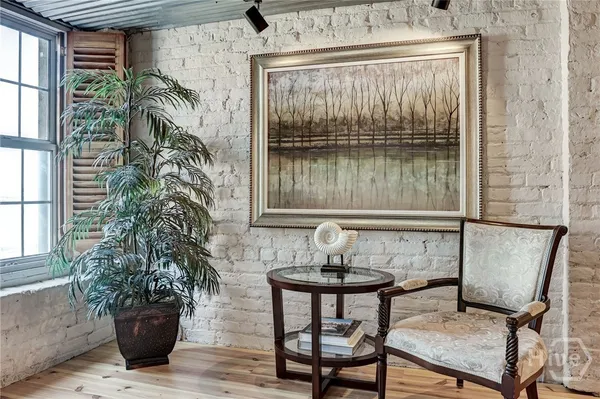 $899,000 | 212 West Lower Factors Walk, Savannah, GA 31401