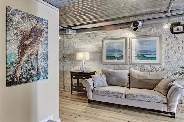 $899,000 | 212 West Lower Factors Walk, Savannah, GA 31401