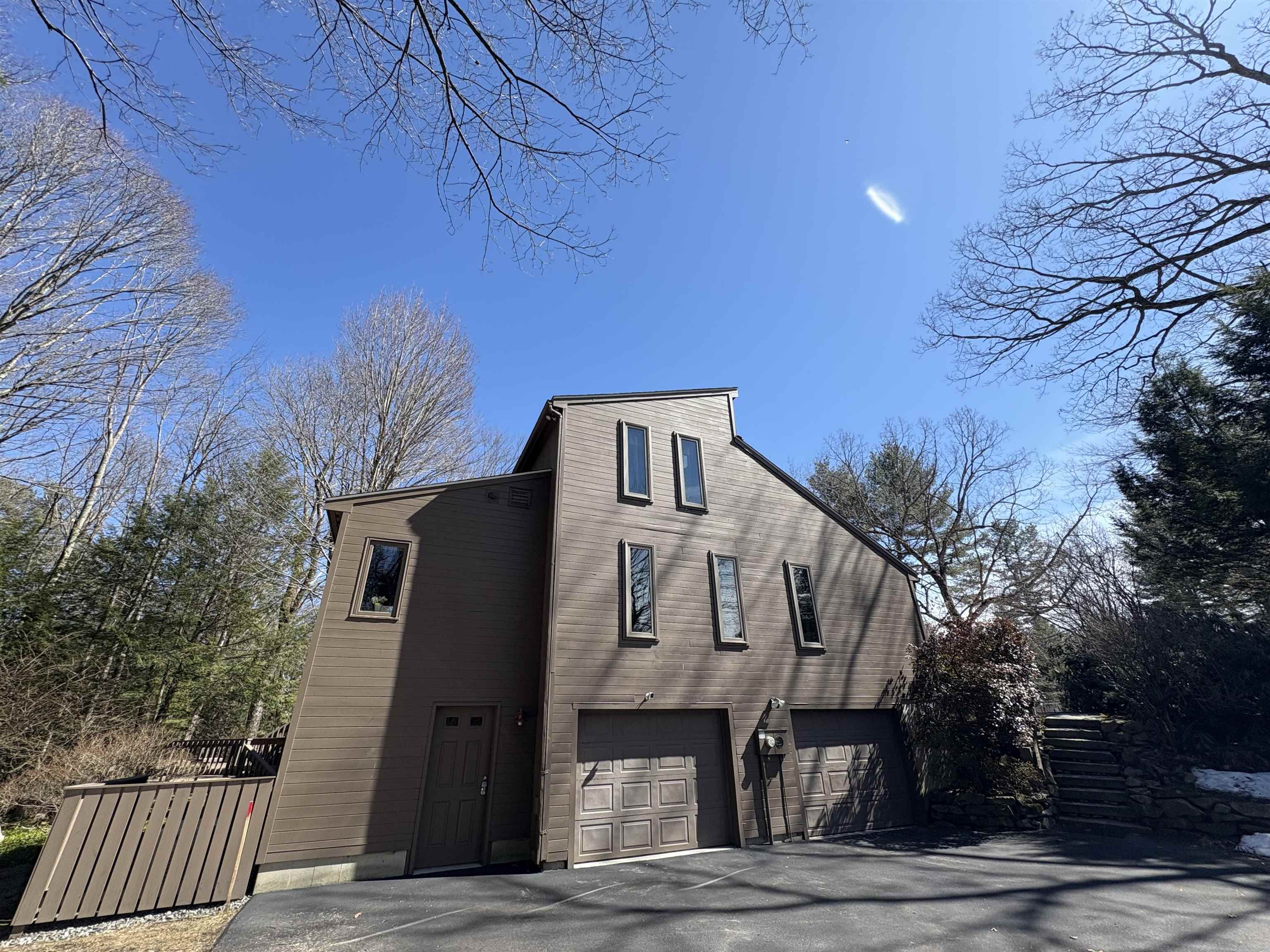 4 Windsor Boulevard Londonderry, NH 03053 - Photo 12 of 48