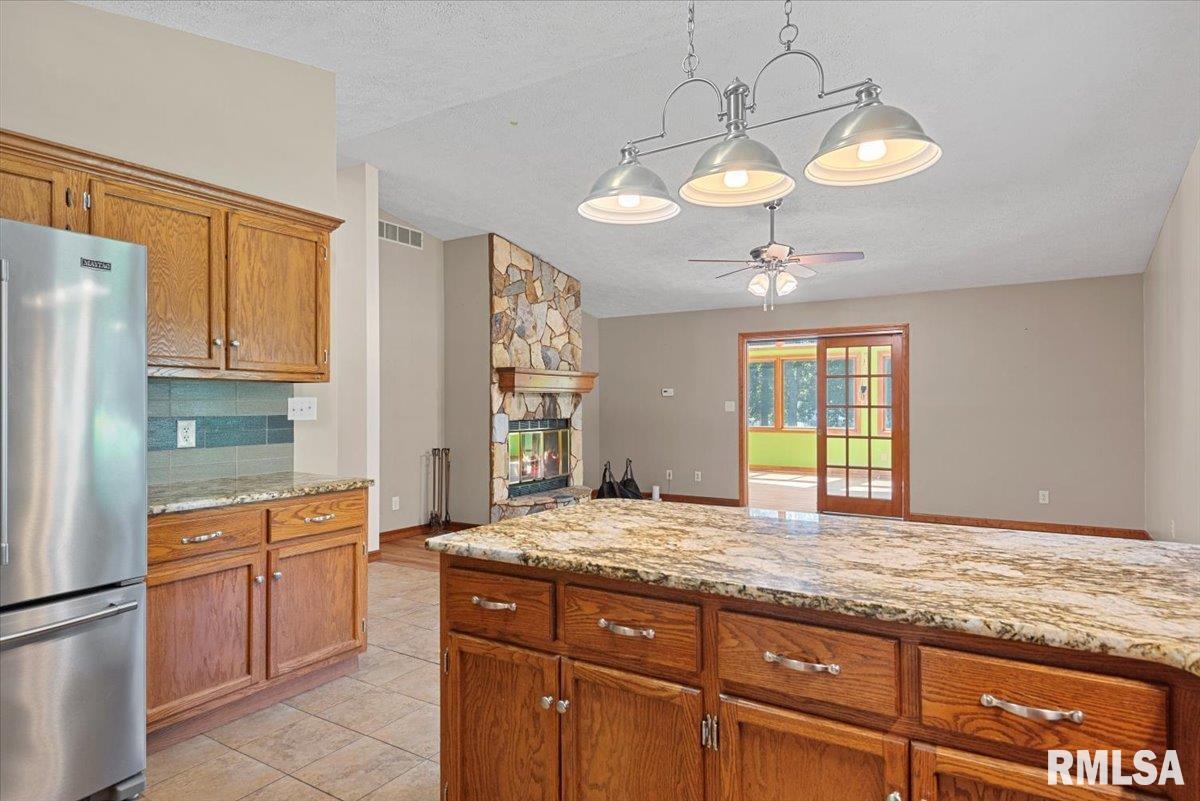124 Roanoke Drive Rochester, IL 62563 - Photo 17 of 52