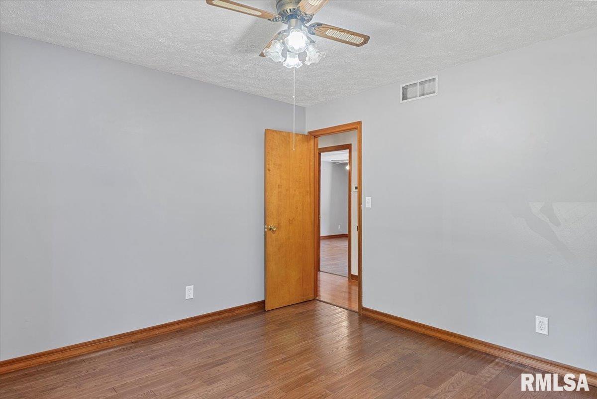 124 Roanoke Drive Rochester, IL 62563 - Photo 31 of 52