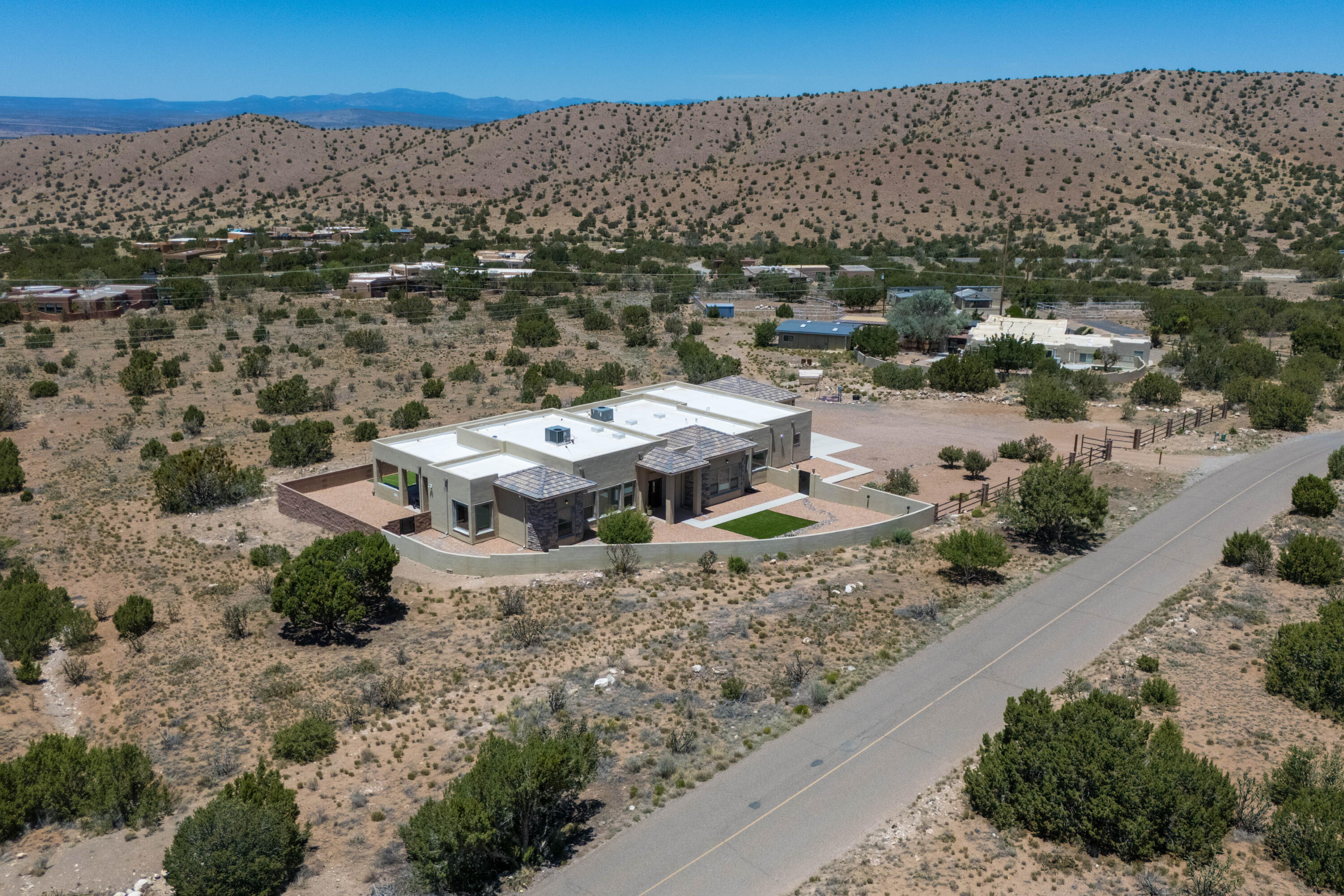 13 Quail Meadow Road Placitas, NM 87043 - Photo 49 of 63 Gallery Image 49
