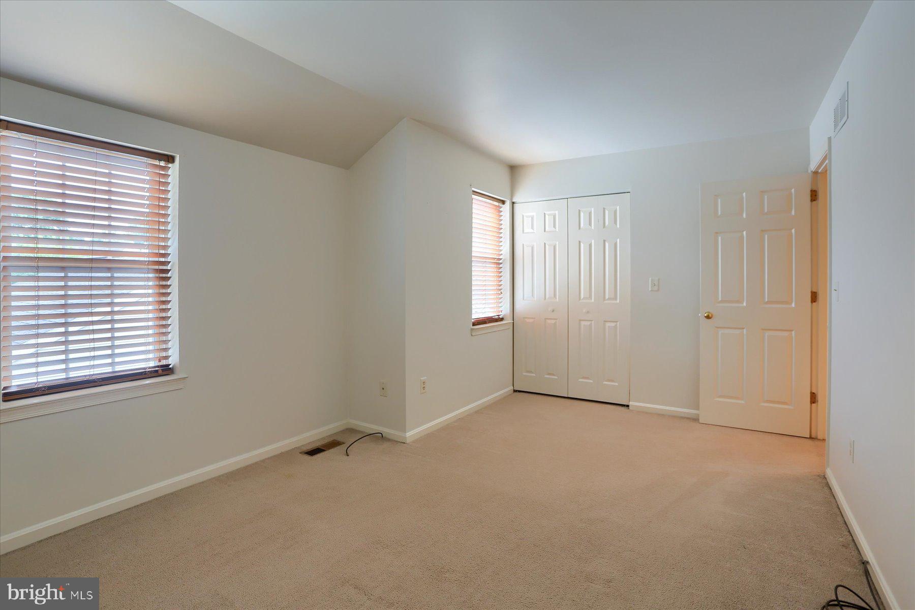 802 Cambridge Court Palmyra, PA 17078 - Photo 22 of 32 a view of an empty room with a window